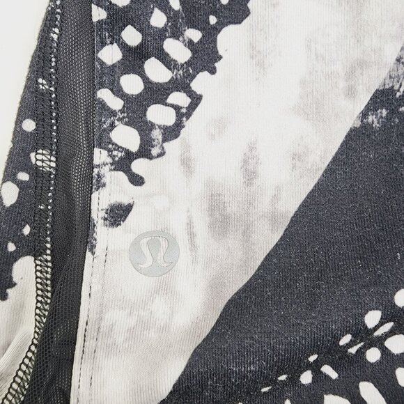 Lululemon Free Flowing Tank Top Static Mist Racerback Women's Size 4 - Picture 5 of 8